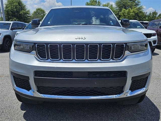 2025 Jeep Grand Cherokee GRAND CHEROKEE L LAREDO X 4X2