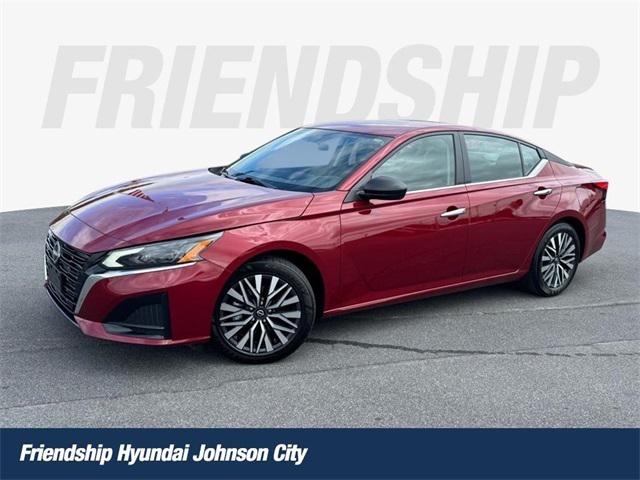 2024 Nissan Altima SV FWD