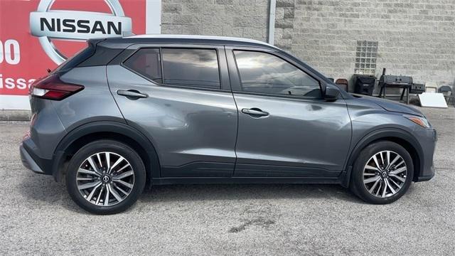 2022 Nissan Kicks SV Xtronic CVT