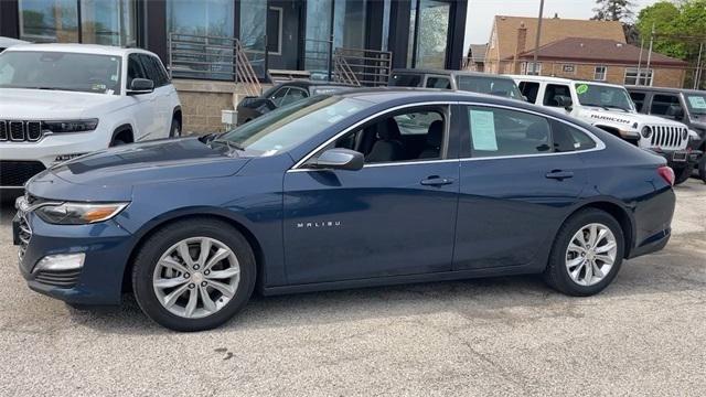 2022 Chevrolet Malibu FWD LT