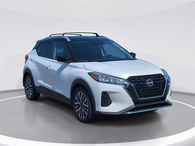 2022 Nissan Kicks SV Xtronic CVT