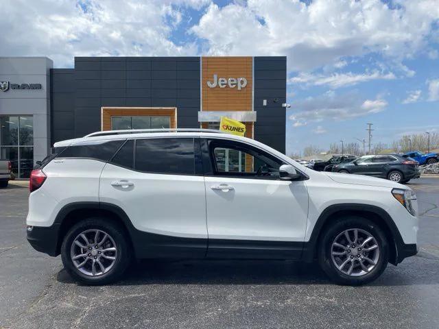 2023 GMC Terrain AWD SLT