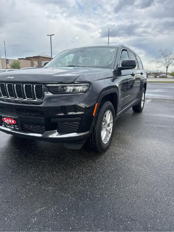 2022 Jeep Grand Cherokee L Laredo 4x4