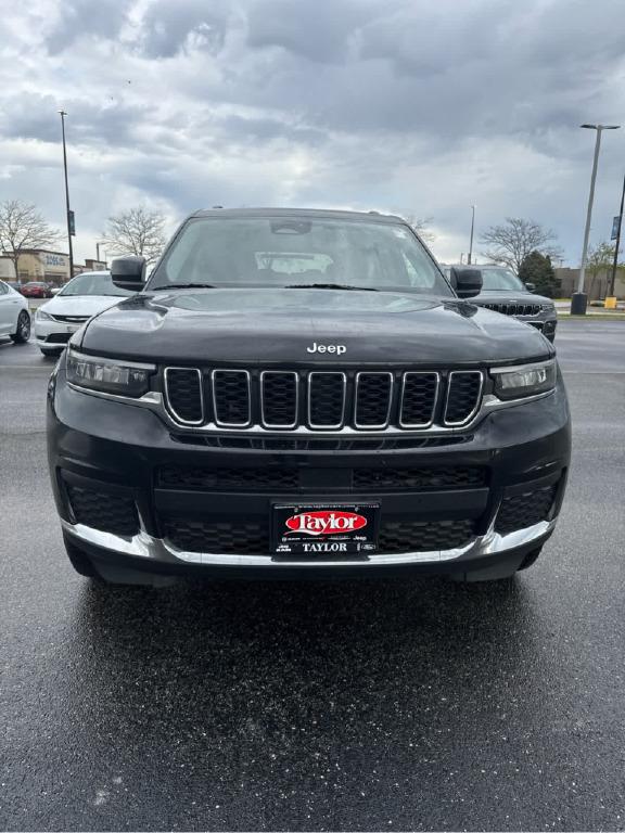 2022 Jeep Grand Cherokee L Laredo 4x4