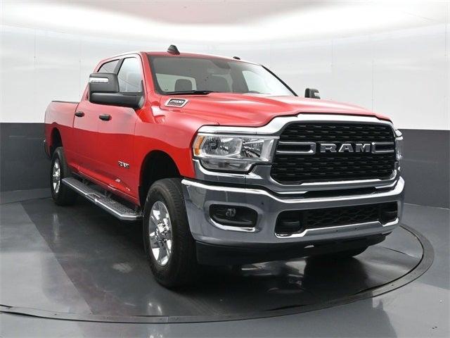2024 RAM 2500 Big Horn Crew Cab 4x4 64 Box