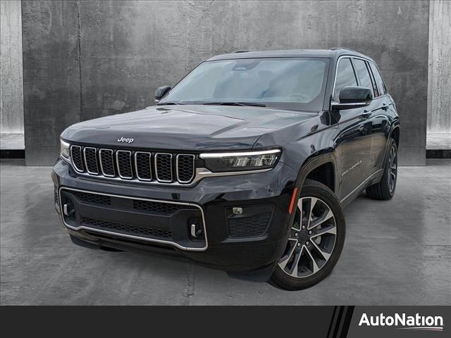2022 Jeep Grand Cherokee Overland 4x2