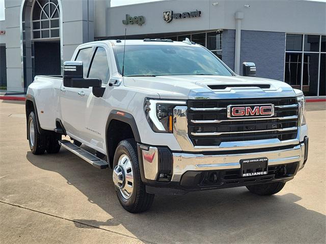 2024 GMC Sierra 3500HD 4WD Crew Cab Long Bed SLT