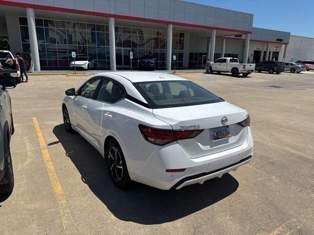 2024 Nissan Sentra SV Xtronic CVT