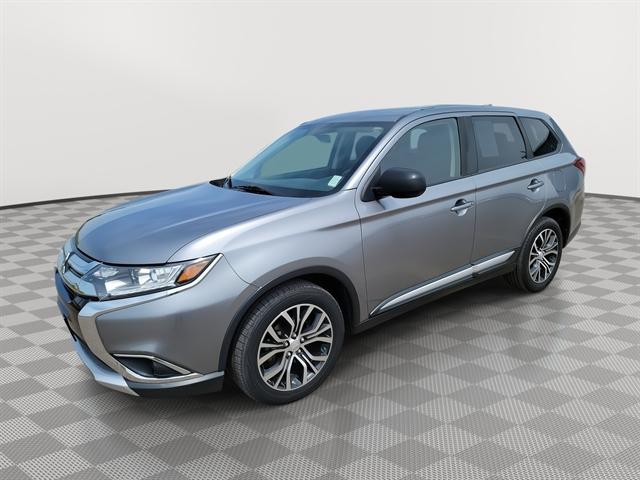 2018 Mitsubishi Outlander ES