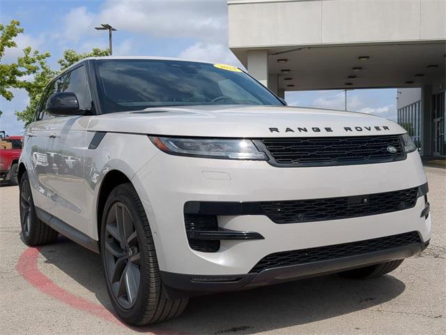 2024 Land Rover Range Rover Sport SE