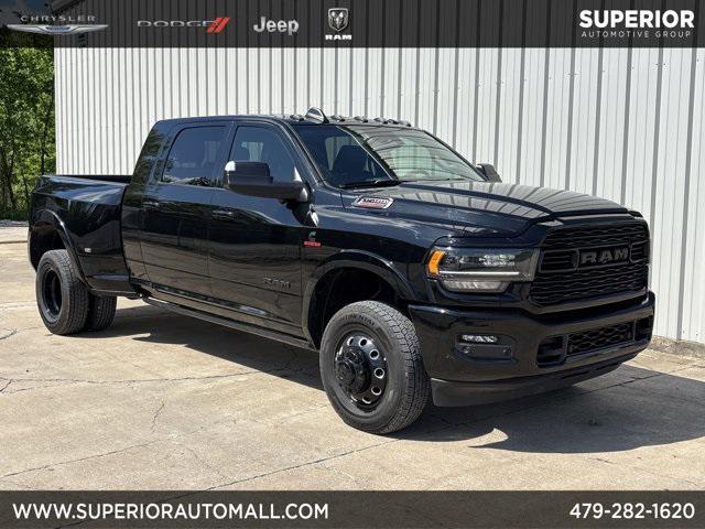 2022 RAM 3500 Limited Mega Cab 4x4 64 Box