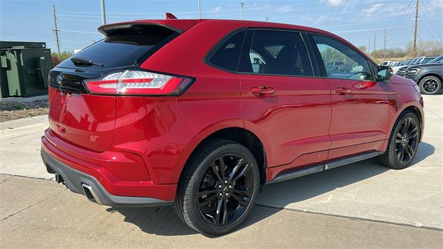 2020 Ford Edge ST