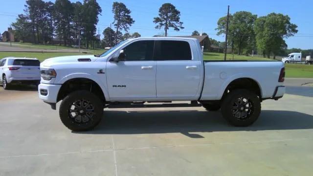 2020 RAM 2500 Laramie Crew Cab 4X4 64 Box