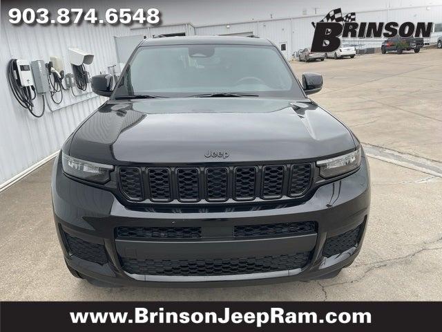 2022 Jeep Grand Cherokee L Altitude 4x2