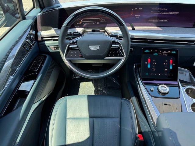 2025 Cadillac Escalade Luxury 2 AWD