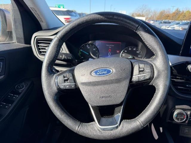 2021 Ford Escape SE Hybrid
