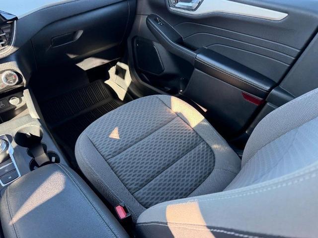 2021 Ford Escape SE Hybrid