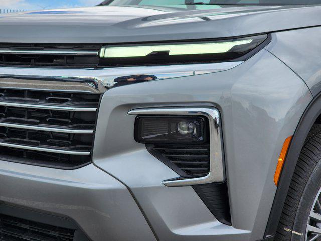 2025 Chevrolet Traverse FWD LT