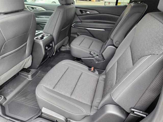 2025 Chevrolet Traverse FWD LT