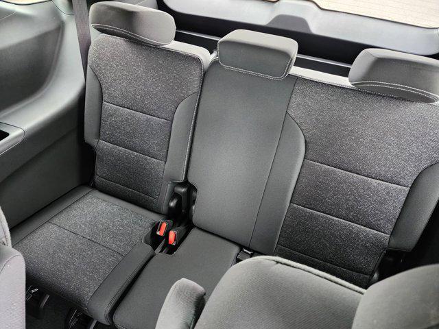 2025 Chevrolet Traverse FWD LT