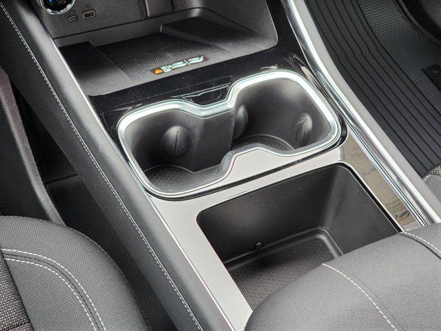 2025 Chevrolet Traverse FWD LT