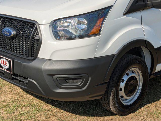 2025 Ford Transit Cargo Van Base