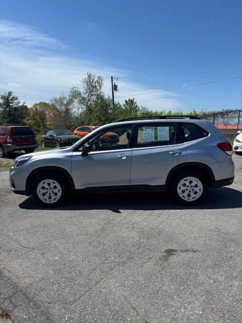 2021 Subaru Forester 2.5i