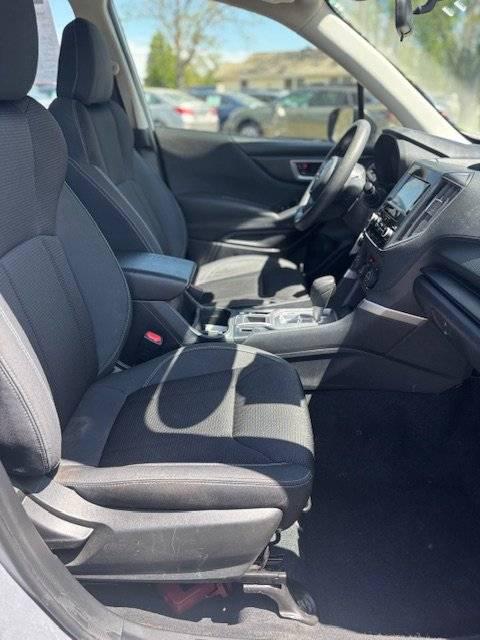 2021 Subaru Forester 2.5i