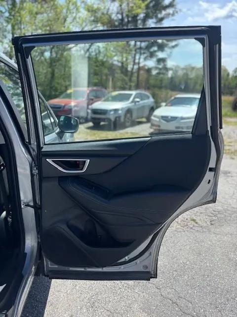 2021 Subaru Forester 2.5i