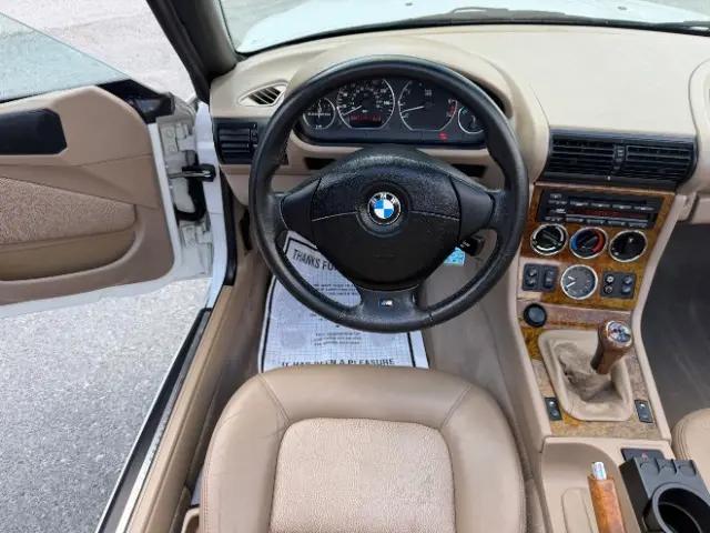 2001 BMW Z3 3.0i
