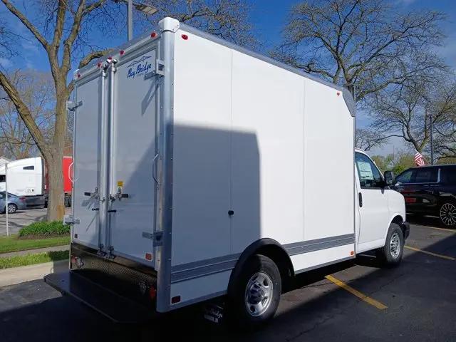 2025 Chevrolet Express Cutaway Work Van