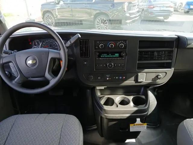 2025 Chevrolet Express Cutaway Work Van