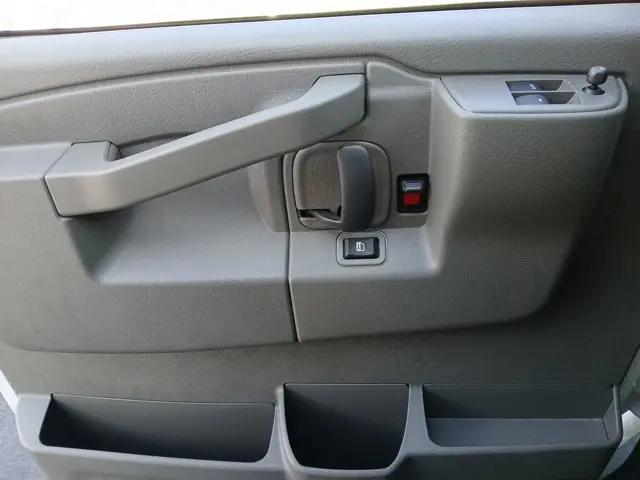 2025 Chevrolet Express Cutaway Work Van
