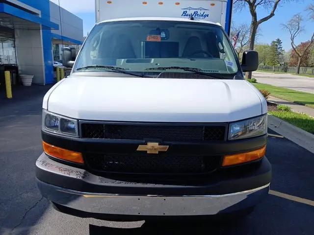 2025 Chevrolet Express Cutaway Work Van
