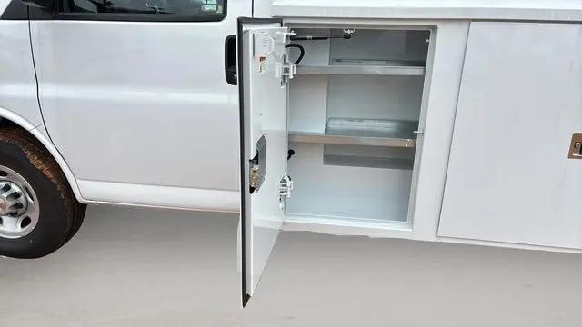 2025 Chevrolet Express Cutaway Work Van