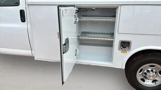 2025 Chevrolet Express Cutaway Work Van