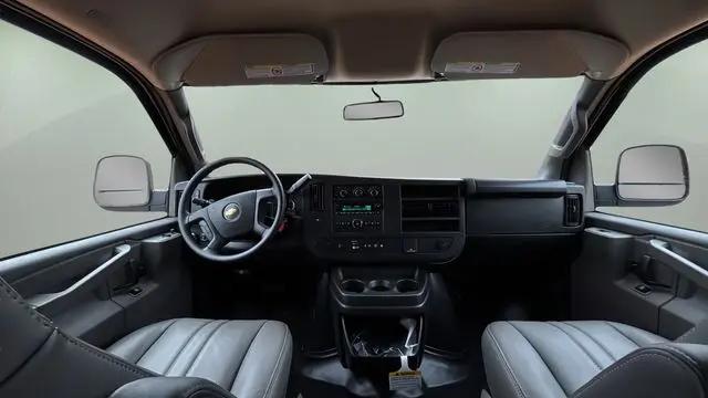 2025 Chevrolet Express Cutaway Work Van