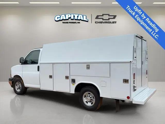 2025 Chevrolet Express Cutaway Work Van