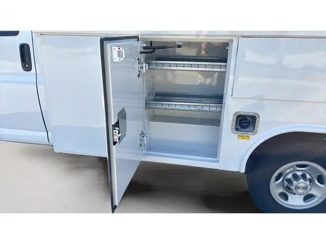 2025 Chevrolet Express Cutaway Work Van