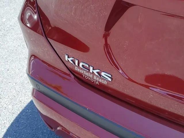 2021 Nissan Kicks SV Xtronic CVT