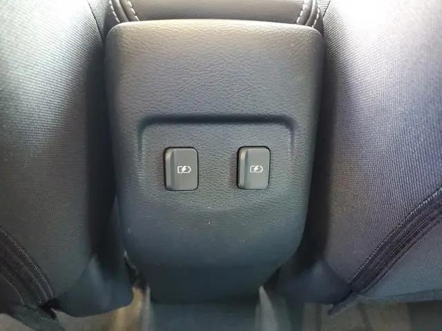 2021 Nissan Kicks SV Xtronic CVT