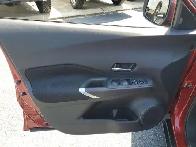 2021 Nissan Kicks SV Xtronic CVT