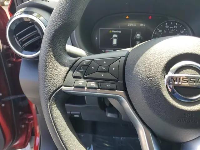 2021 Nissan Kicks SV Xtronic CVT