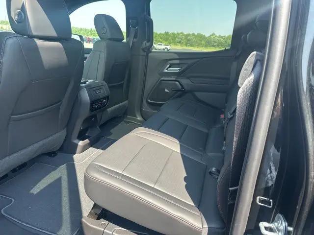 2025 Chevrolet Silverado EV RST