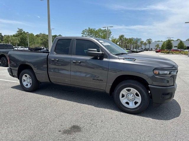 2025 RAM Ram 1500 RAM 1500 TRADESMAN QUAD CAB 4X2 64 BOX