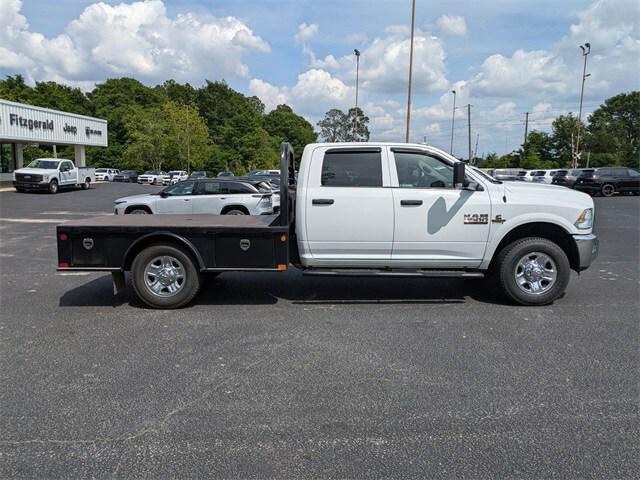 2018 RAM 3500 Chassis Tradesman/SLT/Laramie