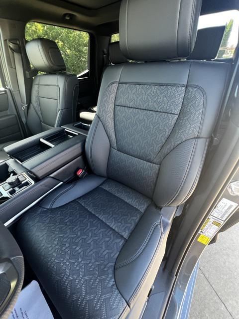 2025 Toyota Tundra Limited CrewMax 6.4' Bed
