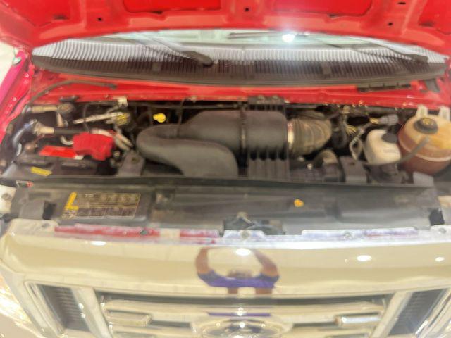 2013 Ford E-450 Cutaway Base