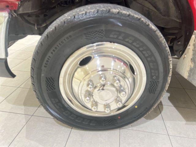 2013 Ford E-450 Cutaway Base