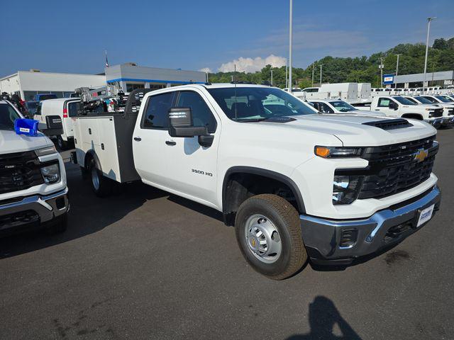 2025 Chevrolet Silverado 3500HD Work Truck